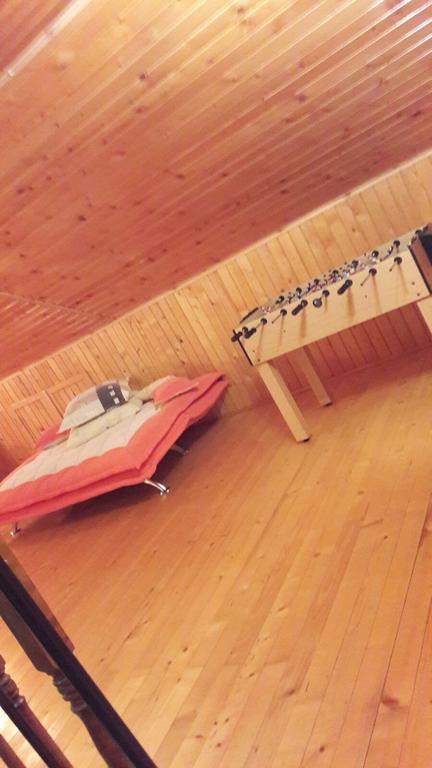 Casa De Vacanta Pârâul Rece Buitenkant foto