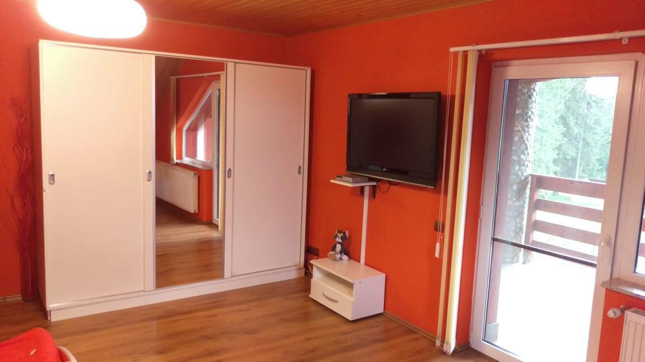 Casa De Vacanta Pârâul Rece Buitenkant foto